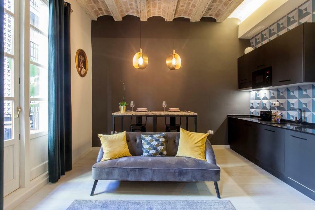 Mediterranean Flats Plaza Redonda Валенсия Экстерьер фото